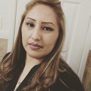 Meet your Posher, Leticia